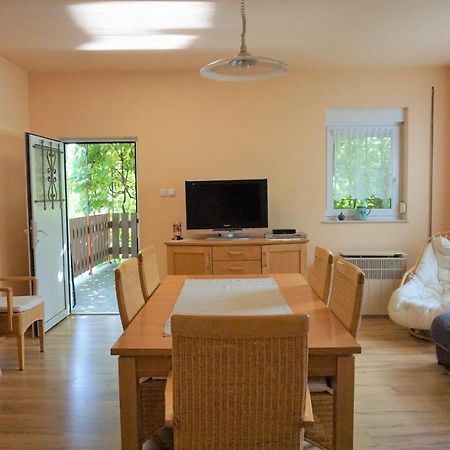 Ferienhaus Plattensee/Balaton Villa Szolad Eksteriør bilde
